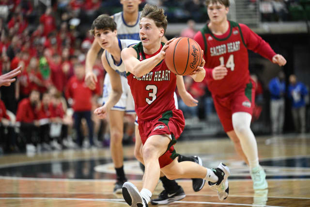 Sacred Heart vs Tri-Unity Christian MHSAA Division 4 title game -- Scott Hasse13